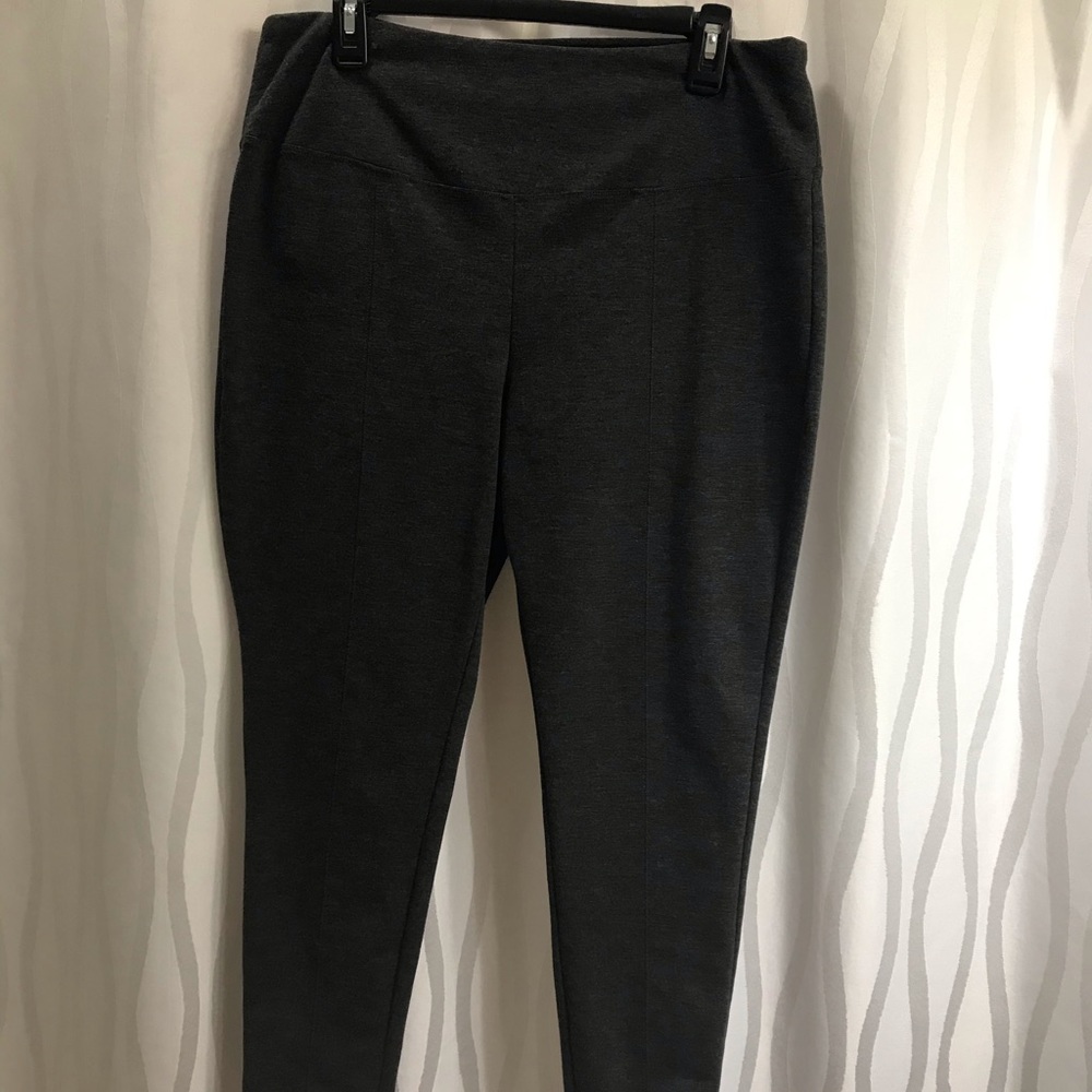 Dark heather grey leggings